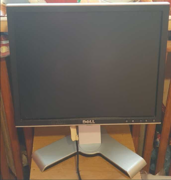 Monitory Samsung SyncMaster 223BW & Dell