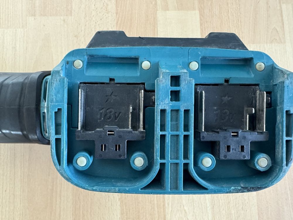 Makita piła szablasta 36V