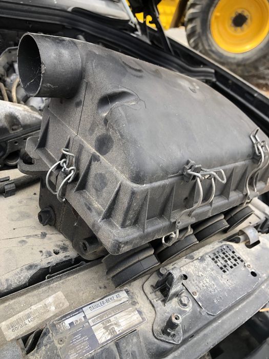 mercedes w124 200d 190d quase todas as peças disponiveis
