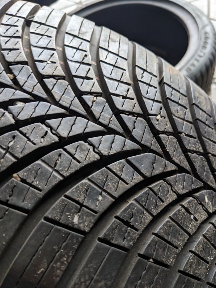 205/45R17 Goodyear 2021 рік 7 мм