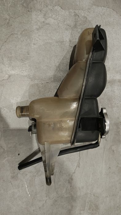 Zbiornik wyrównawczy wody Mercedes SLK R170