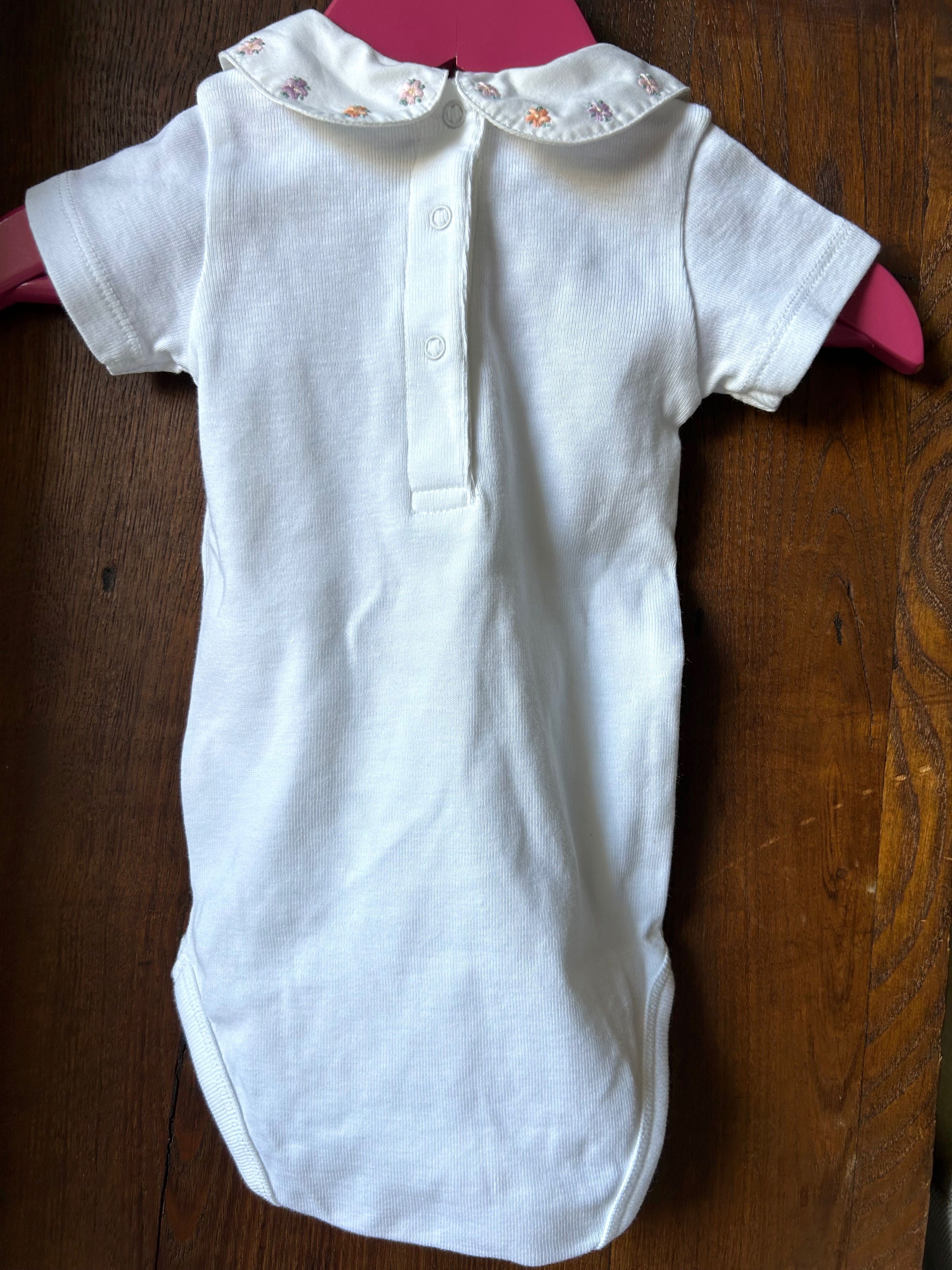 Body com gola Benetton Baby 1 a 3 meses (NOVO)