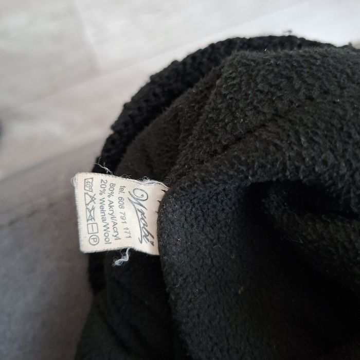 Zestaw zimowy czapka z pomponami + komin dla dziecka