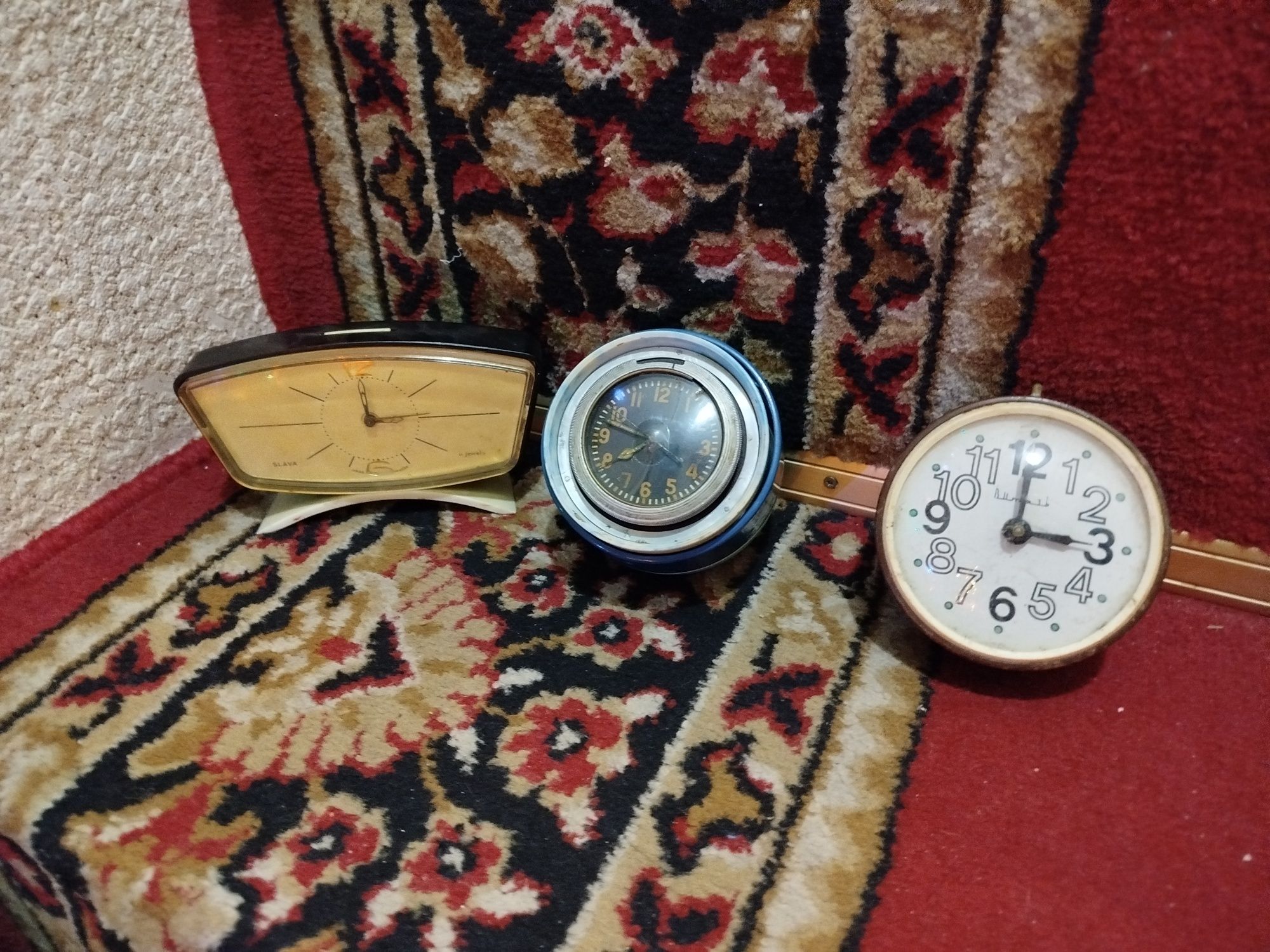 Продам будильник Слава пр СССР