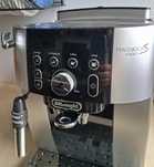 Ekspres do kawy DeLonghi Magnifica S Smart