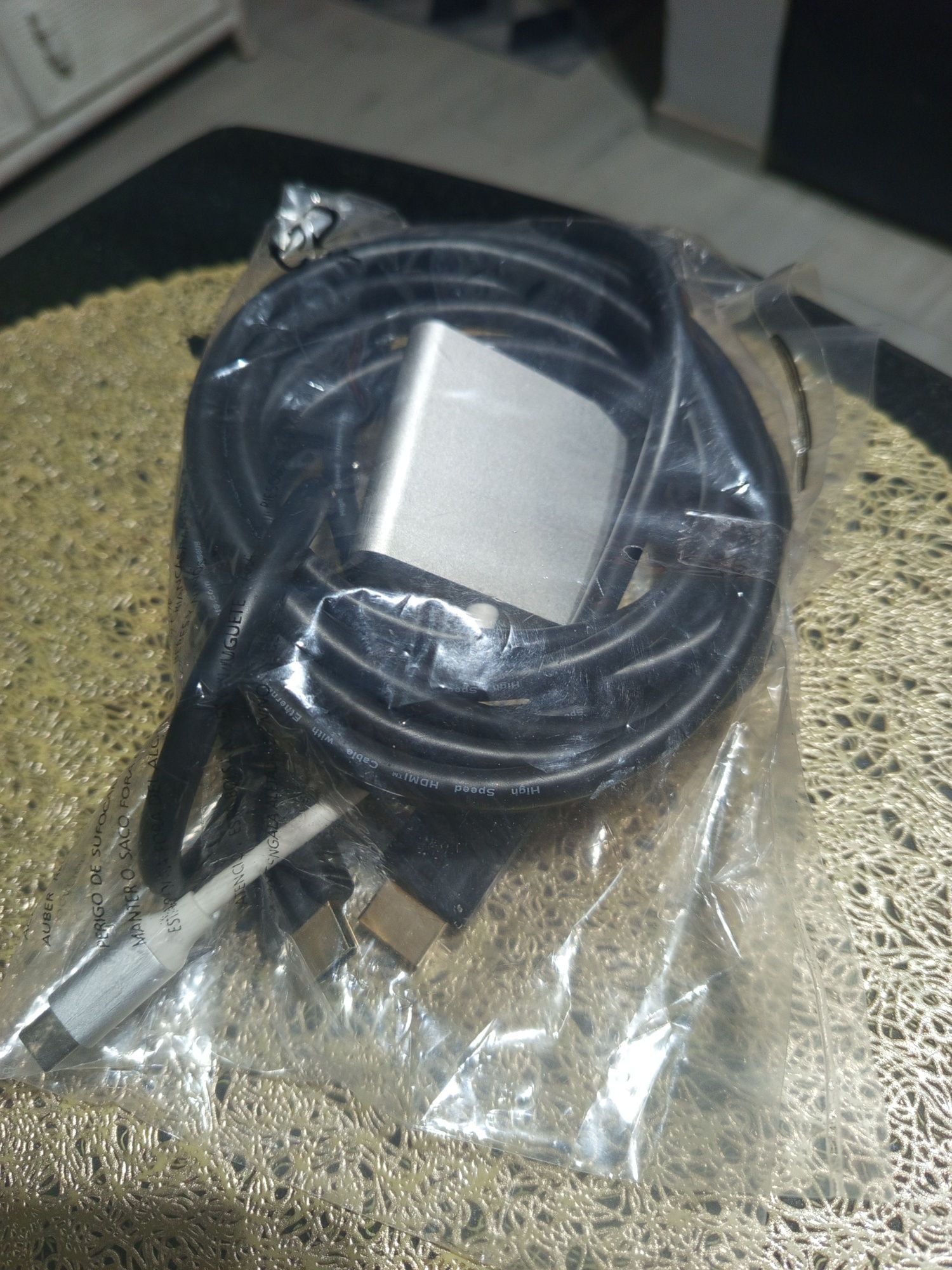Kabel HDMI z adapterem