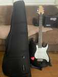 Gitara Elektryczna Greg Bennett Malibu MB‑1/BK + wzmacniacz joyo dc-15