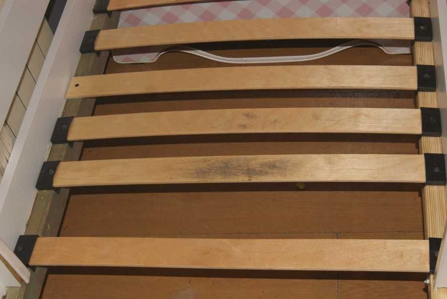 Łóżko dla dziewczynki z motywem disneya 140cm + materac gratis