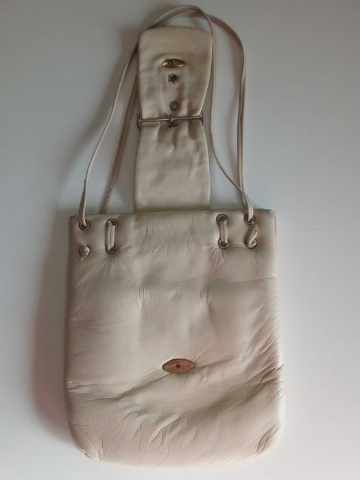 Pequena mala de mão vintage (anos 60-70), em pele