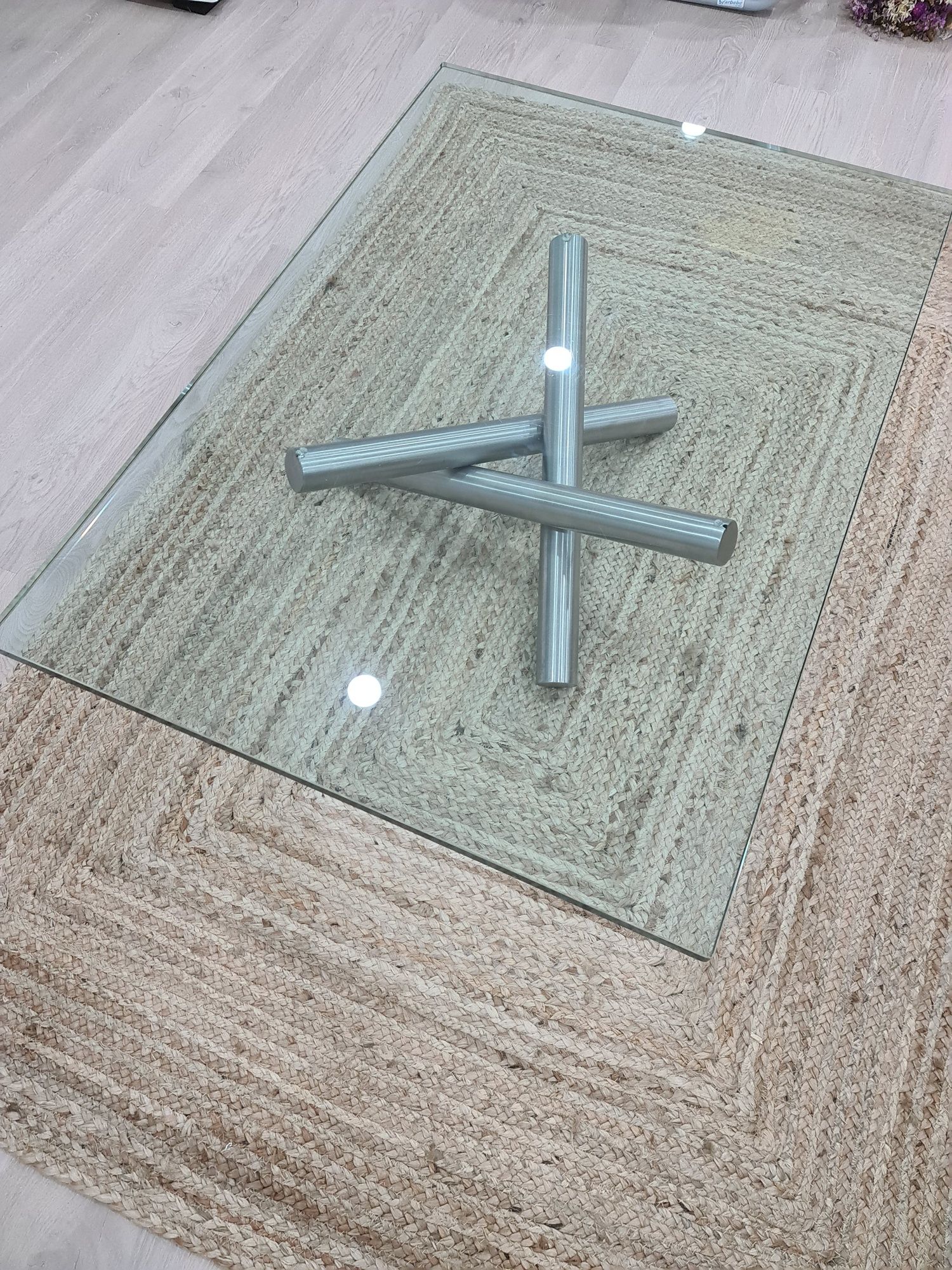 Mesa de centro em vidro
