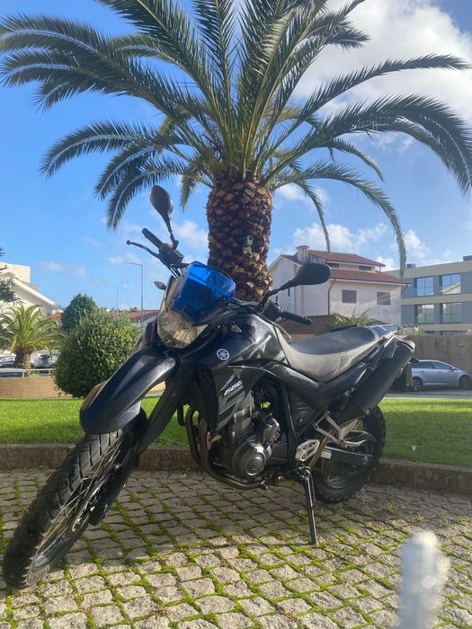 Vendo Yamaha XT 660 R impecável
