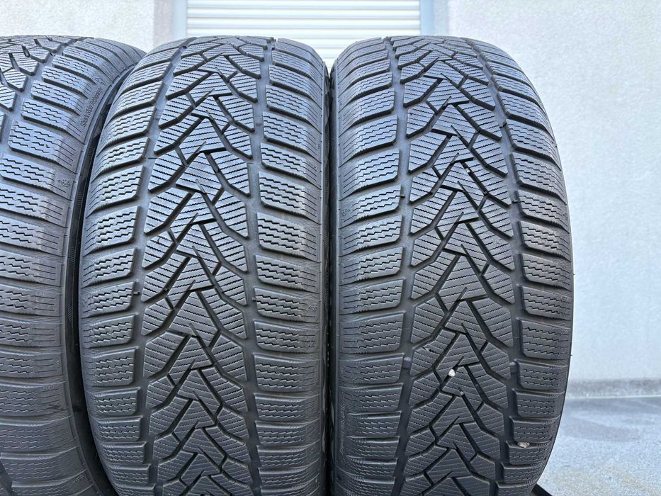 4szt zimowe 215/55R17 Uniroyal 7-5,7mm 2021r świetny stan! Z837 gwaran