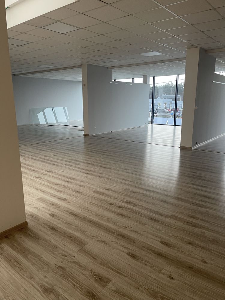 Lokal handlowy/usługowy/biurowy/gastronomiczny 133 m2