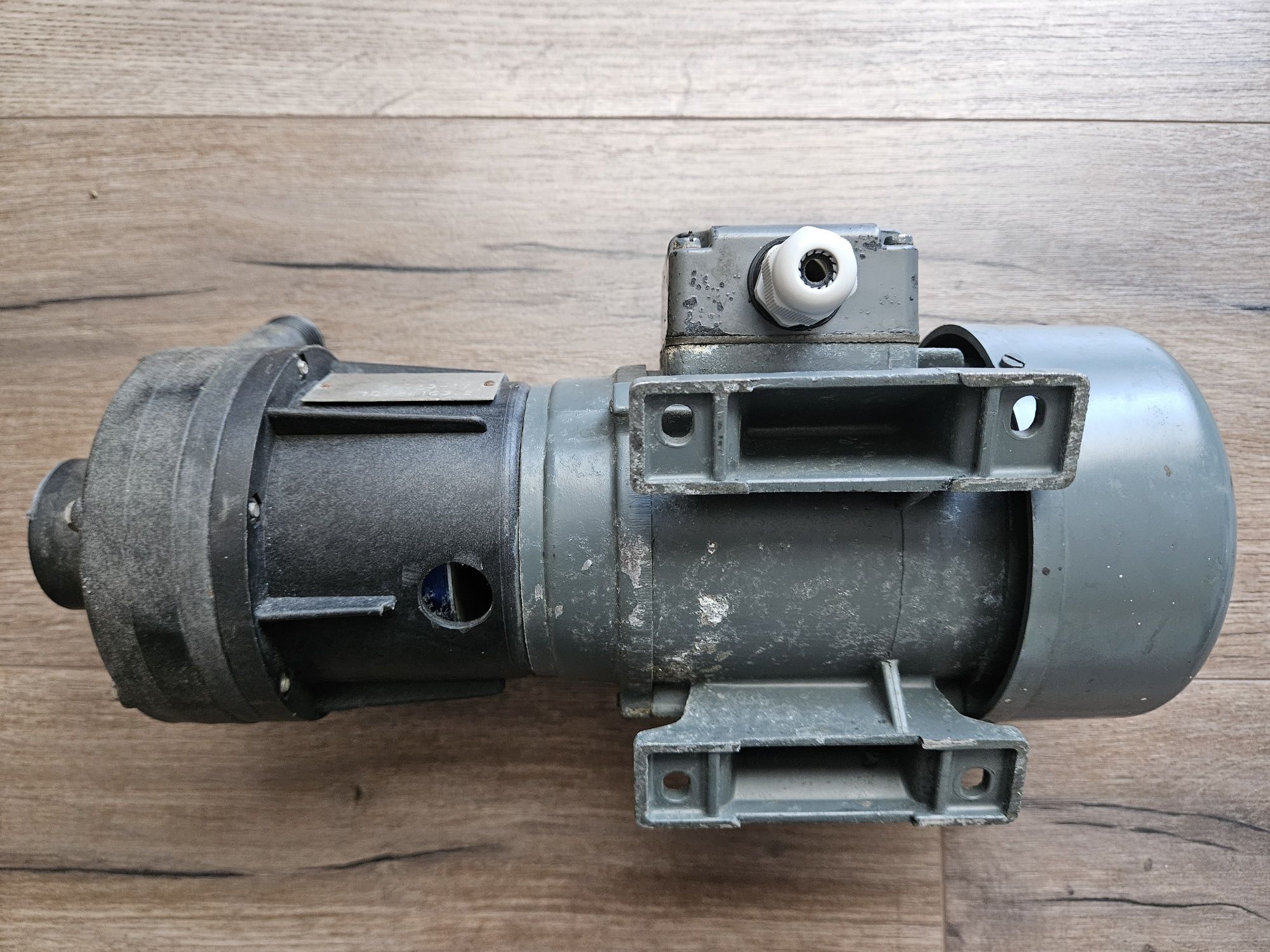 Pompa wody Johnson pump silnik 0.12kw