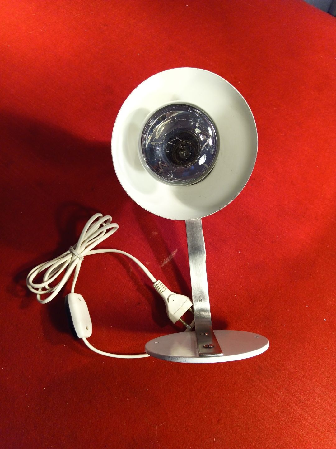 Lampa , żyrandol PRL sprawny z żarówkami Polam