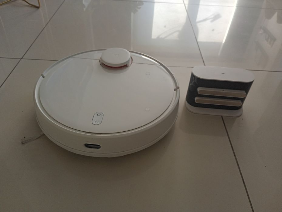 Robot sprzątający Xiaomi Mi Robot Vacuum Mop Pro z funkcją mopowania