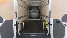 VW Crafter L4H2 ochrona przedziału ładunkowego