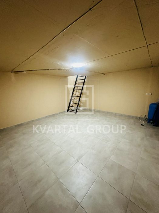Одноповерховий будинок! 3 кімнати. Є підвал. Газ.