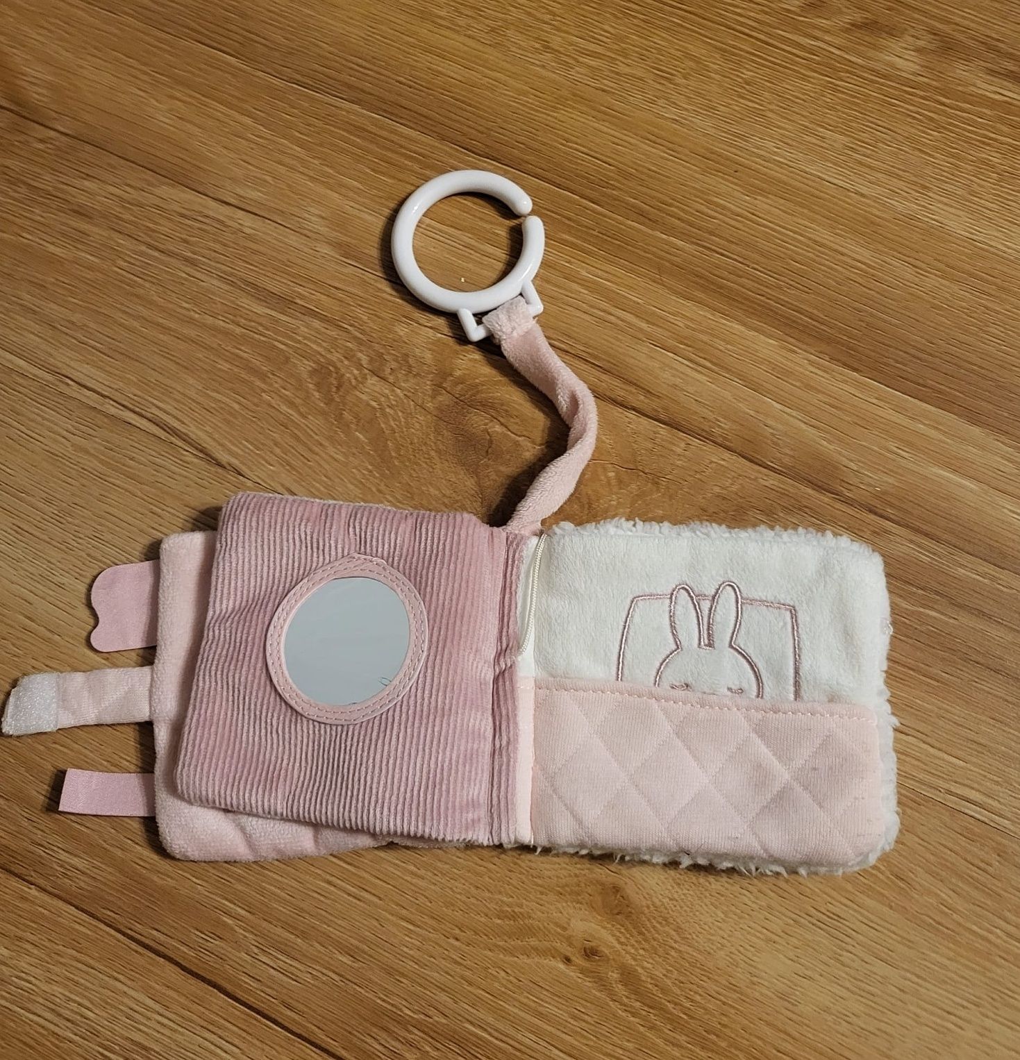 Ksiazka aktywizująca miffy tiamo