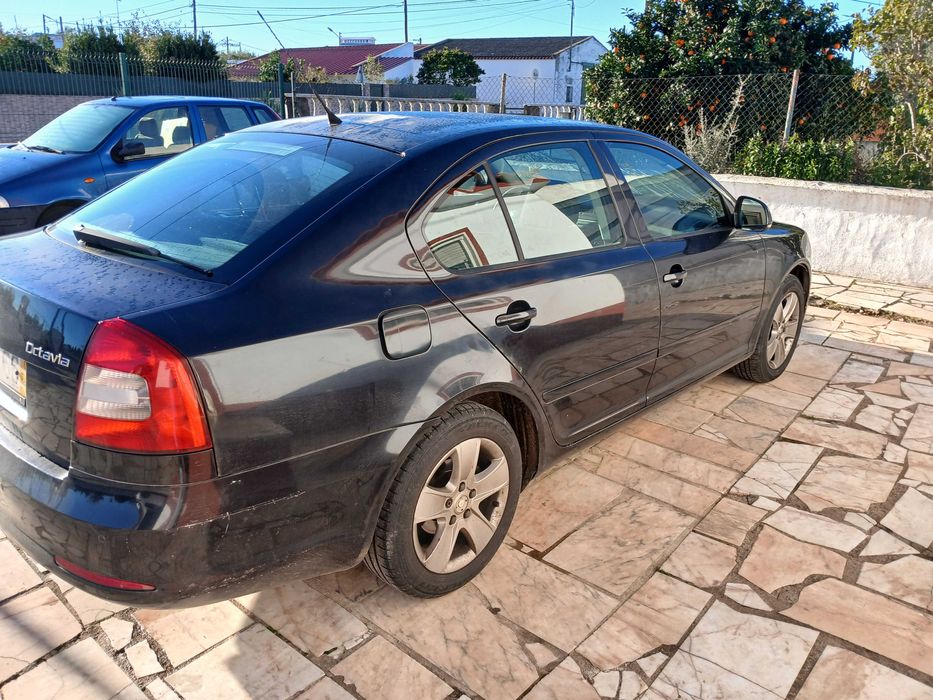 Skoda Octavia 1.6 Ano 2010
