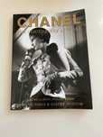 Chanel: The Couturiere at Work Hardcover 
by Amy De LA Haye