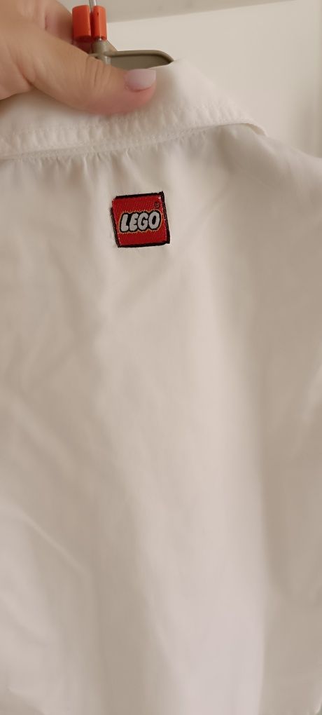 Camisa branca para crianças marca Lego