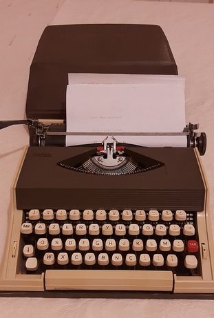 Maquina de escrever MESSA, descida de preço