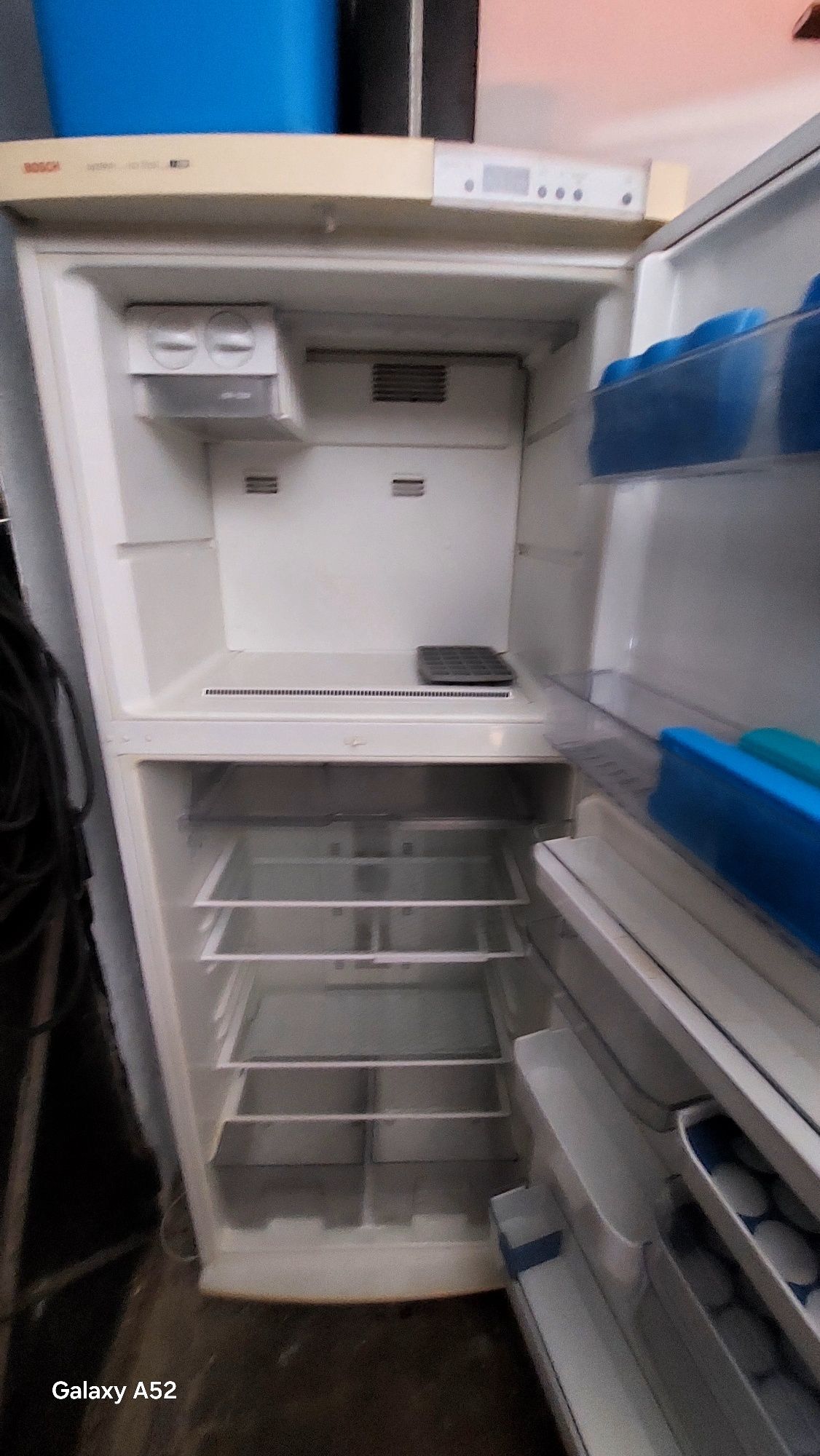Frigorífico em ótimo estado de conservação