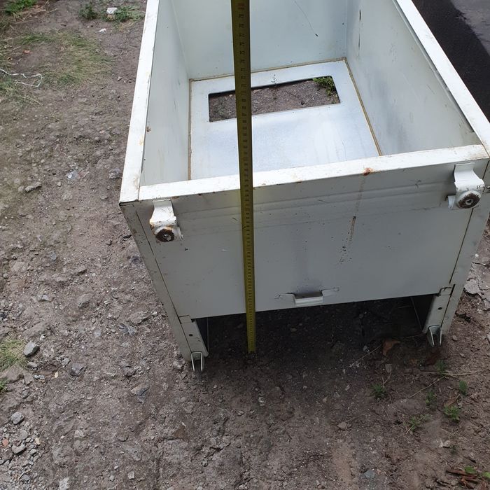 Ящик для тачки и нетолько новый металлический с холодильника Днепр 2м
