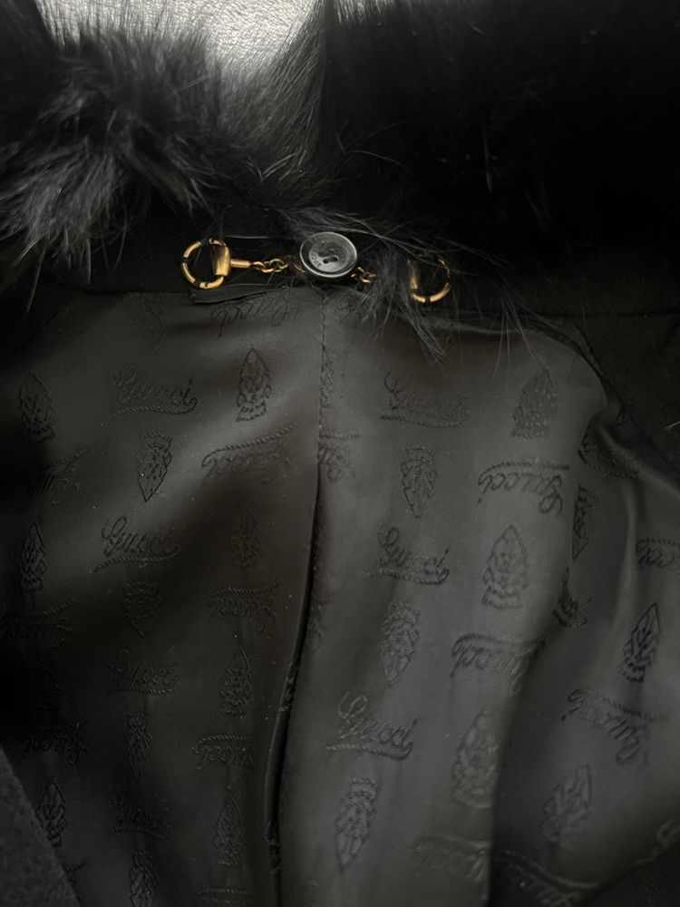 Оригінальне пальто Gucci
