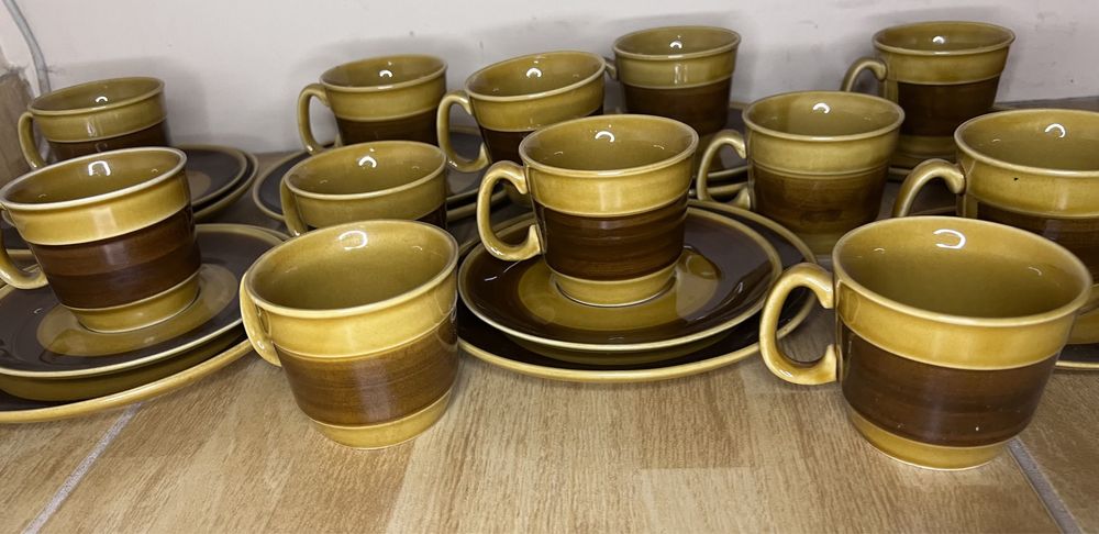 Porcelit Pruszków filiżanki do kawy ze spodkami z metkami B8026