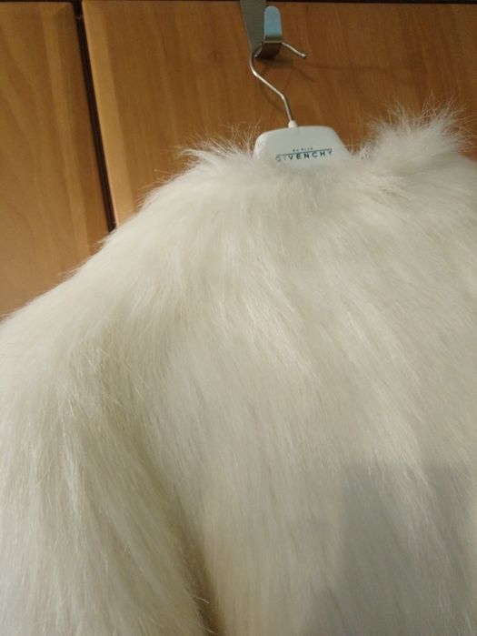 Kurtka Futro białe , rozm L