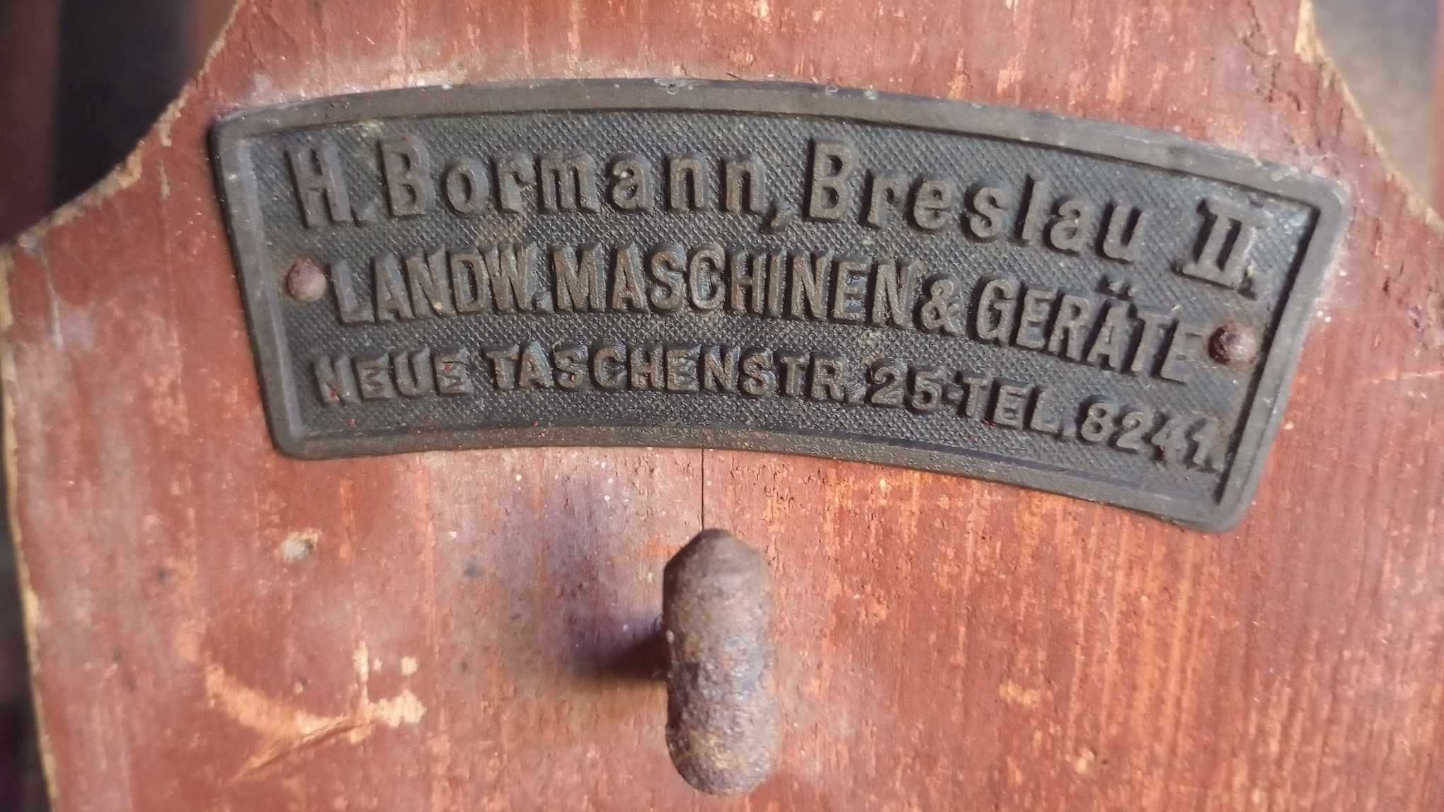 Niemiecka waga dziesiętna z 1909 roku z tabliczką znamionową