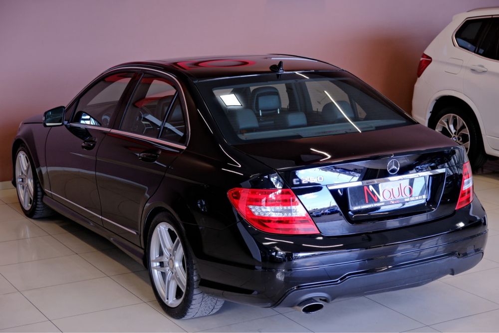 Mercedes C250 AMG 2014 год 1.8 Kompressor