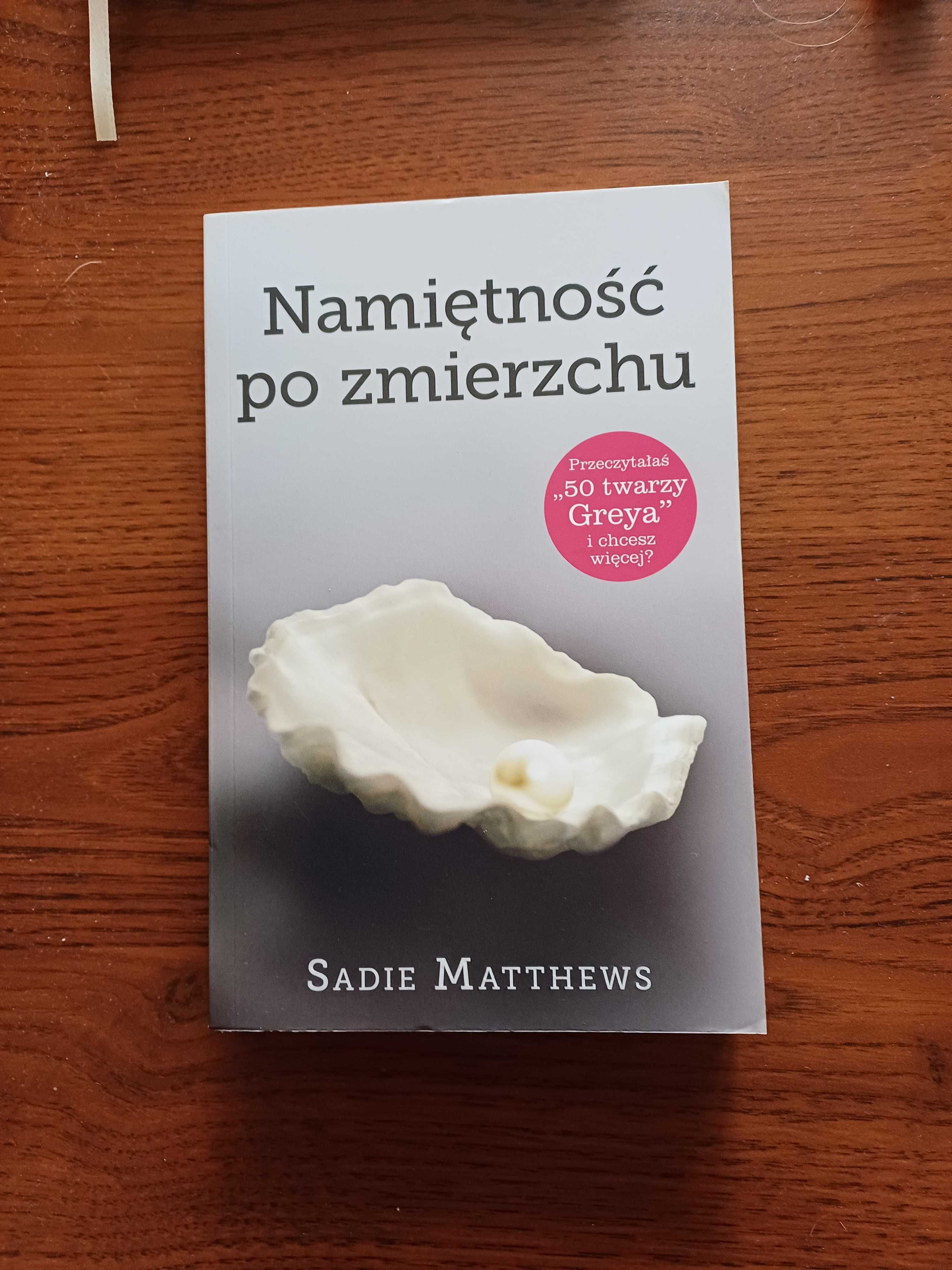 Namiętność po zmierzchu, Sekrety po zmierzchu, Obietnice po zmierzchu