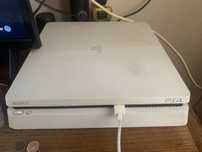 Vendo ps4 1TB em otimo bom estado