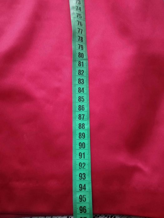 Продам червону сукню