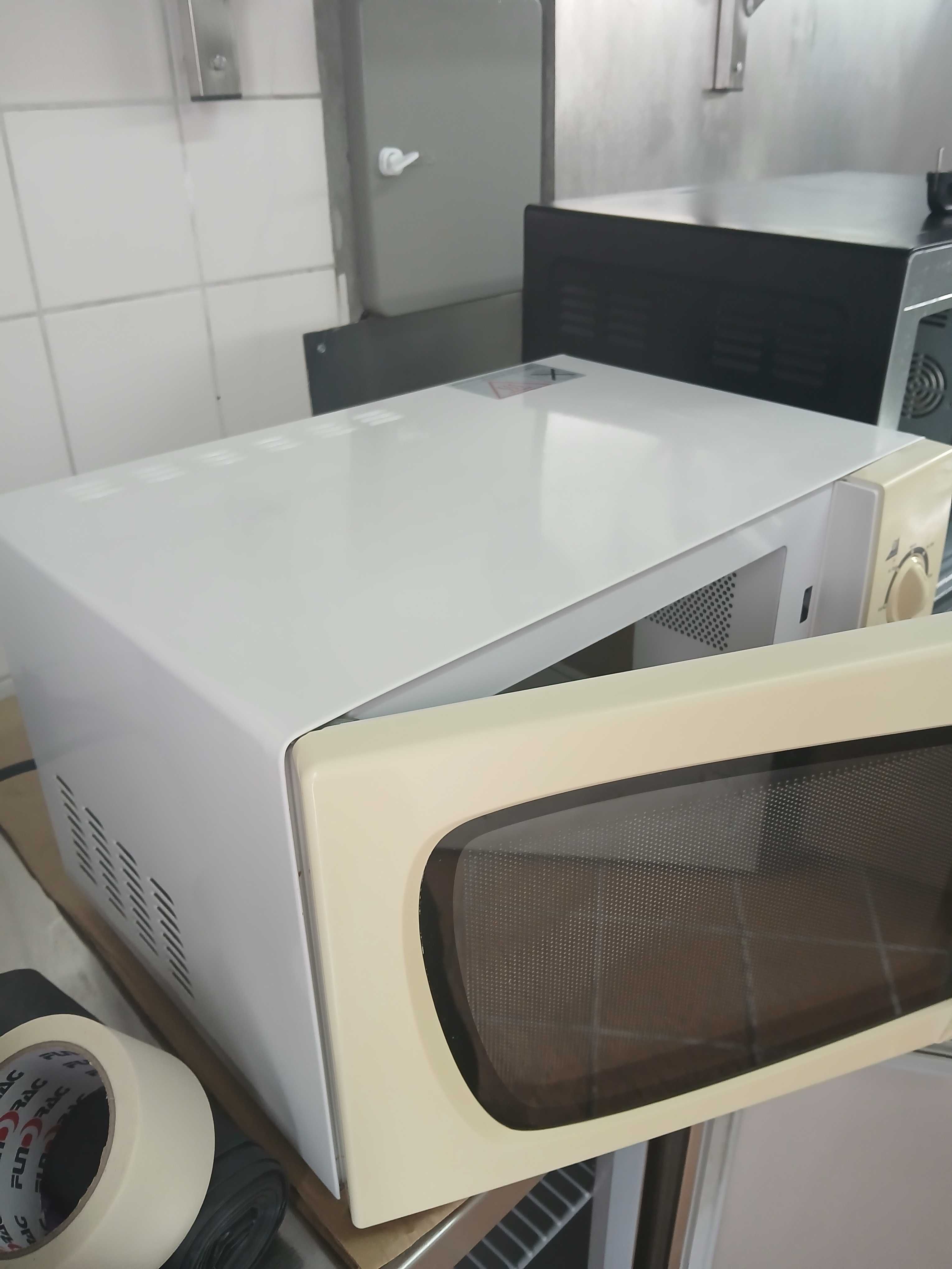 Microondas pouco uso