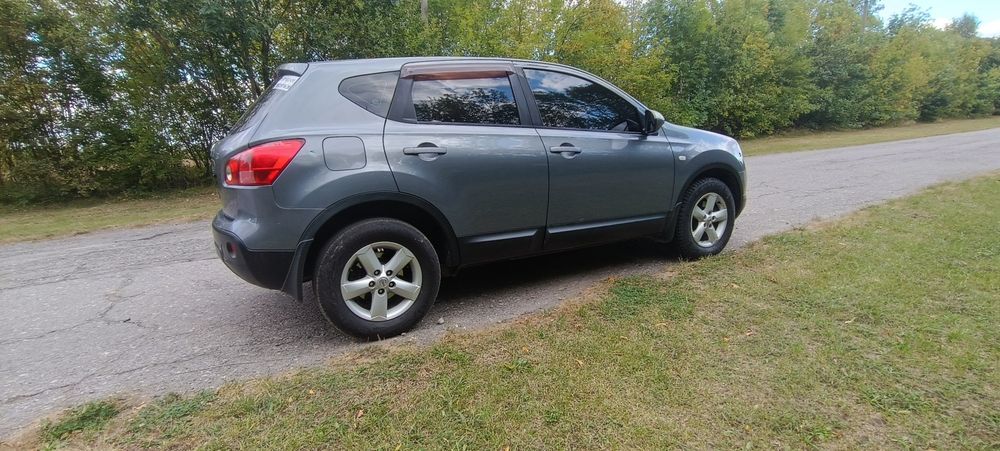 Продам Nissan Qashqai