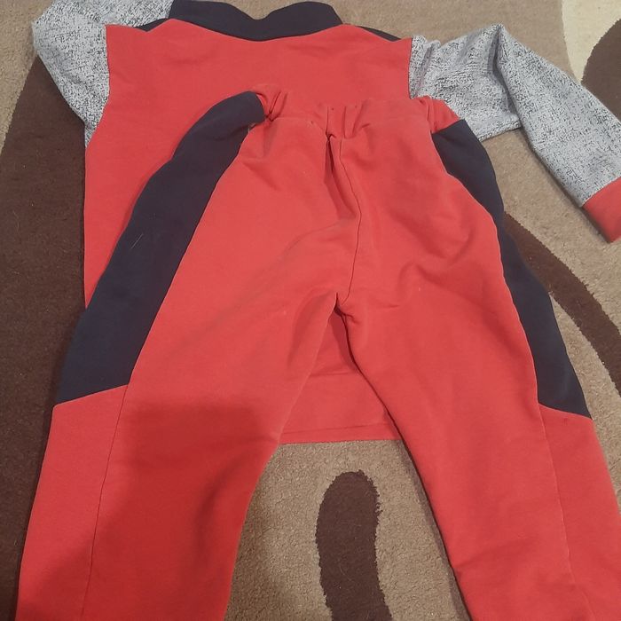 Спортивный костюм