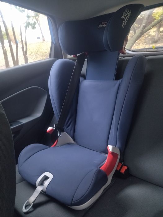 Дитяче Автокрісло Britax-Romer ISOFIX від 3,5 до 12 років (15 кг-36 кг