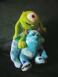 Mike Wazowski i Sully maskotki potwory i spółka