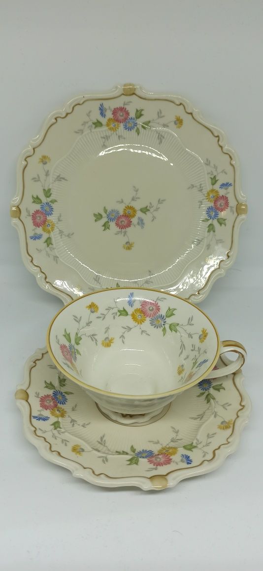 Porcelana SORAU TRIO Żary Carstens wzór kwiatowy