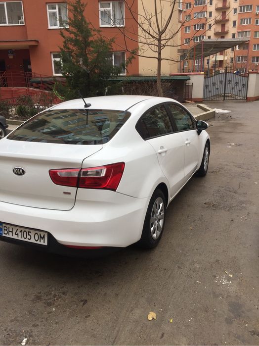 Прокат, аренда авто на любой срок Kia Rio 2016 авт