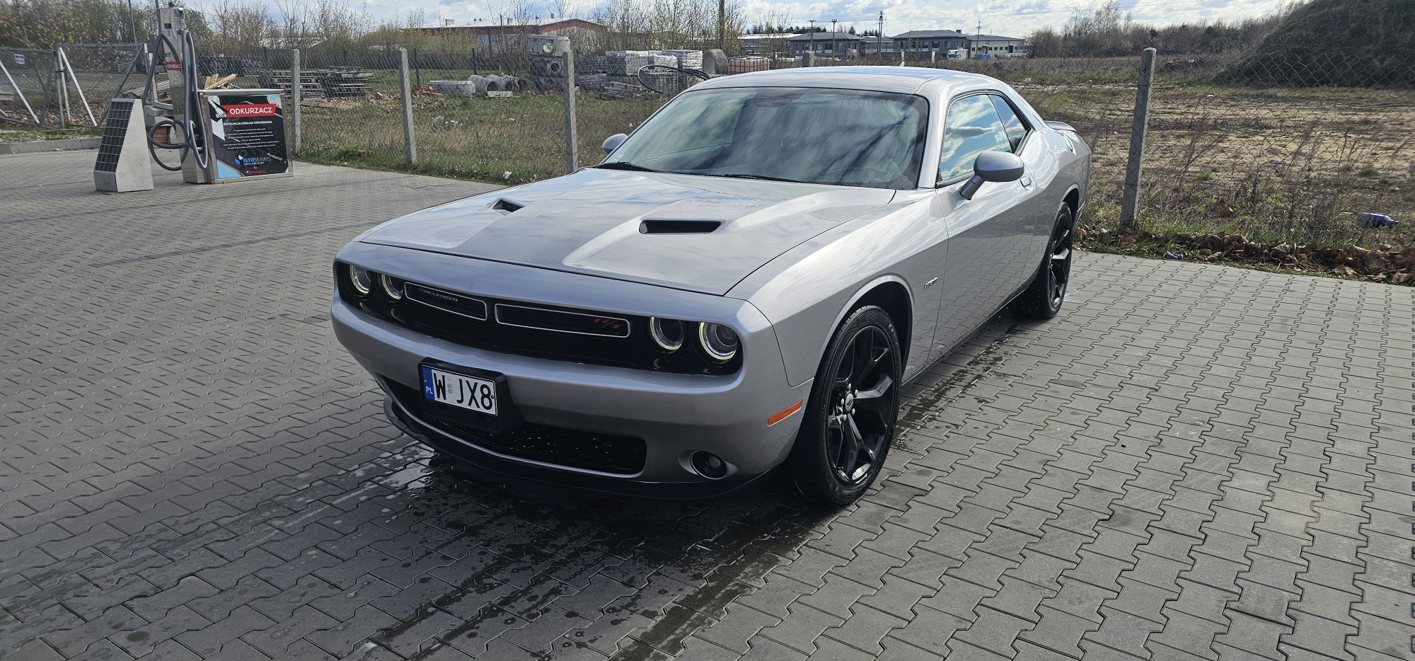 Dodge Challenger 5.7 hemi