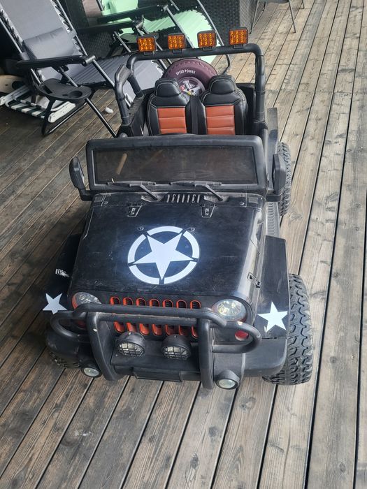 Auto samochód na akumulator monster Jeep 4x4 duży