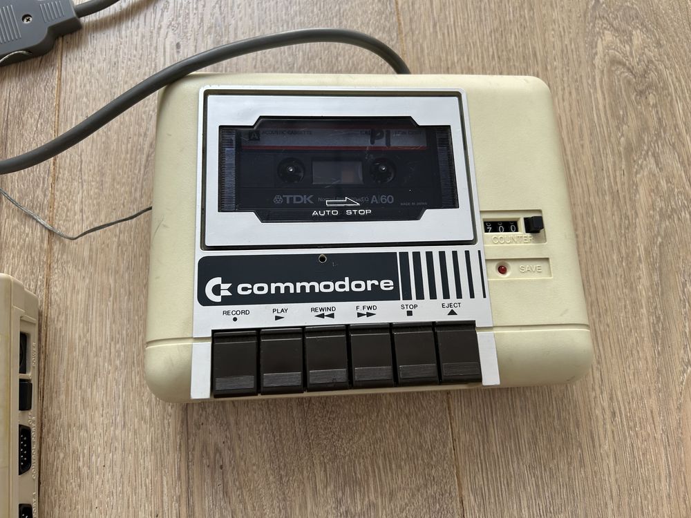 Komputer Commodore 64 komplet zestaw