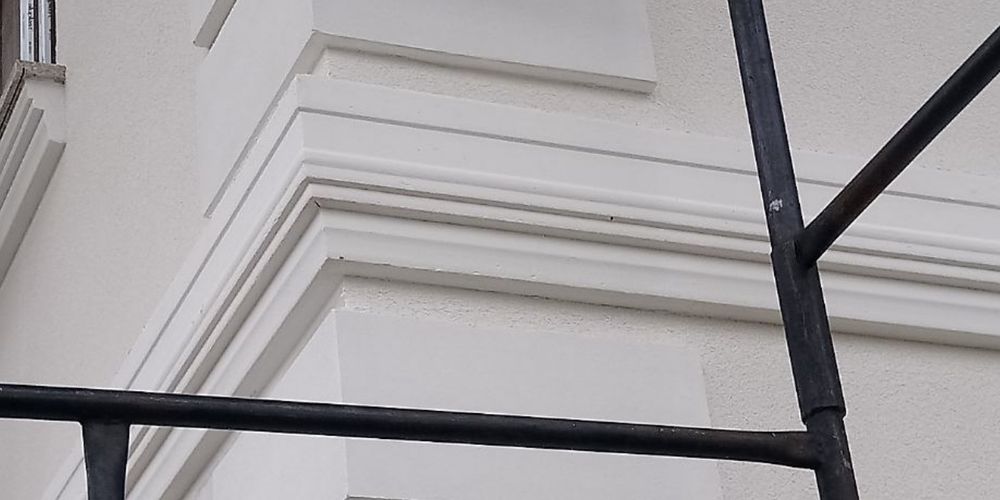 Sztukateria, gzymsy elewacyjne, styropian, elewacja, tynk
