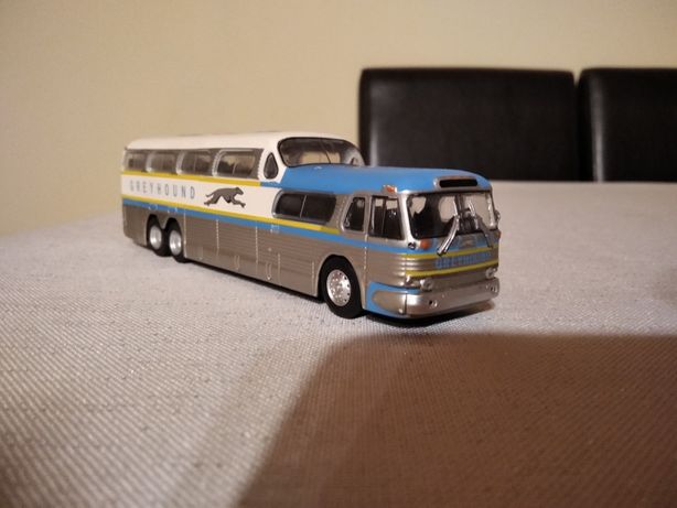 Model autobusu Autobusy PRL-u Numer 45
GREYHOUND.