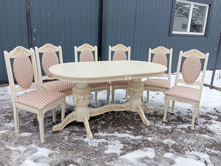 Стулья.Дерев'янні стільці.Крісла.Стілець у вітальню.М'який стілець